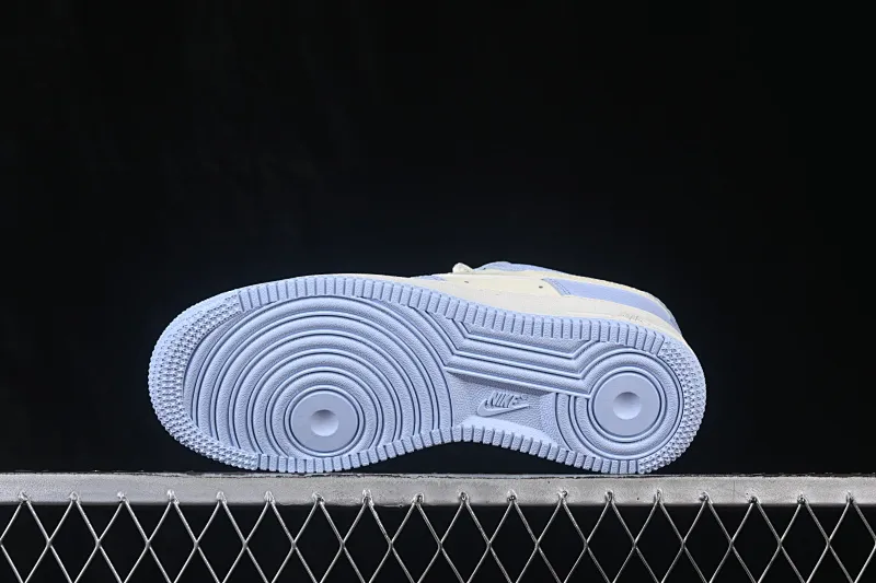 All categories Nk Air Force 1 Air Force series Nk Air Force 1 Low Air Force low-top Nike Air Force 1'07 Low Air Force 1 low-top casual sneakers IV3222-400